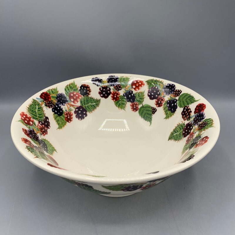 Medium Serving Bowl Blackberry