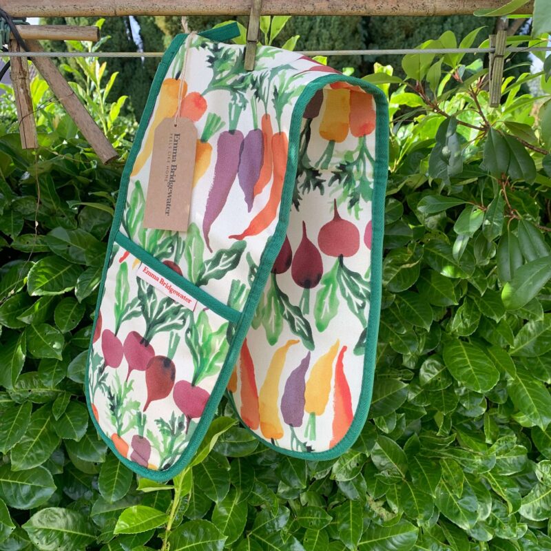 Double Oven Glove Carrots &amp; Beets