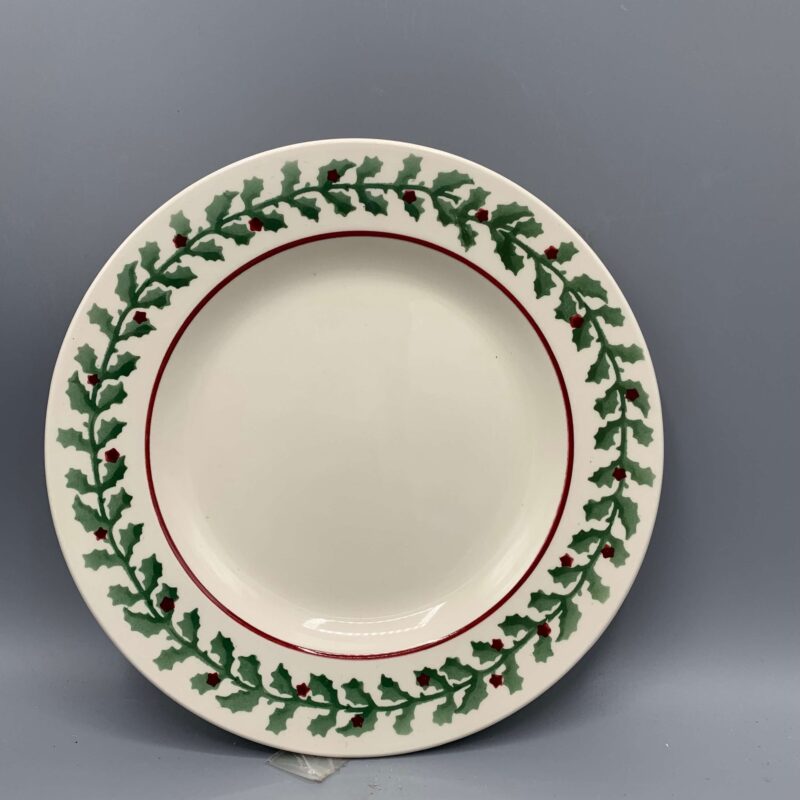 6 1/2 Inch plate Tiny Holly