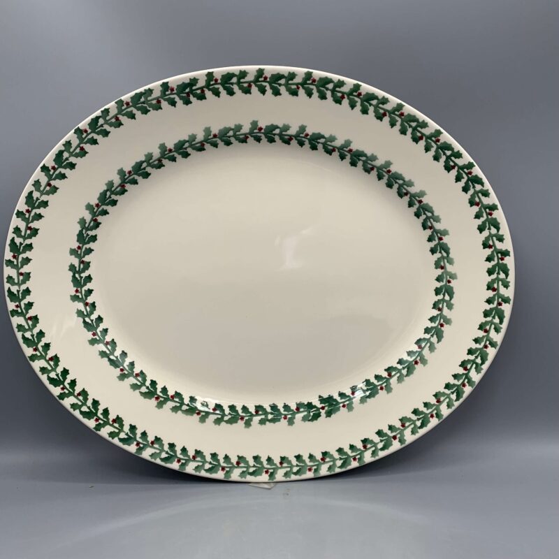 Medium Oval platter Tiny Holly
