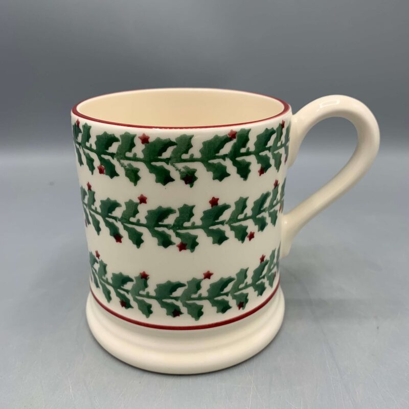 1/2 Pint Mug Tiny Holly