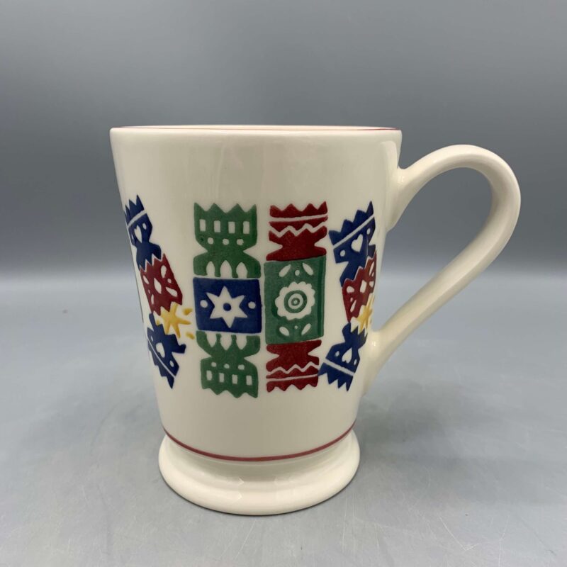 Cocoa mug Christmas Crackers