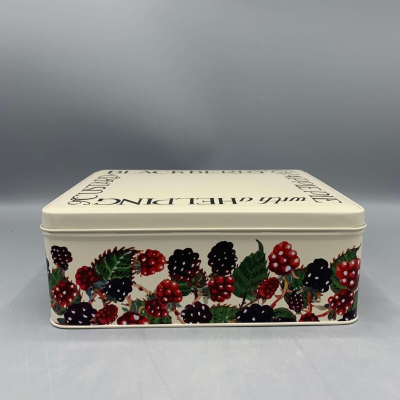 Medium Shallow Tin Blackberry