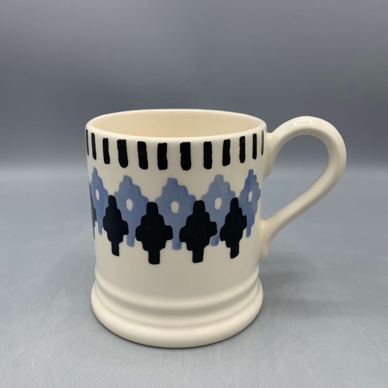 1/2 Pint Mug Lavender Knit