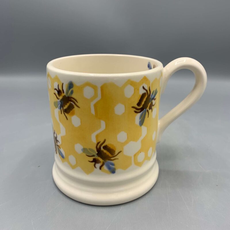 1/2 Pint Mug Honey Bee