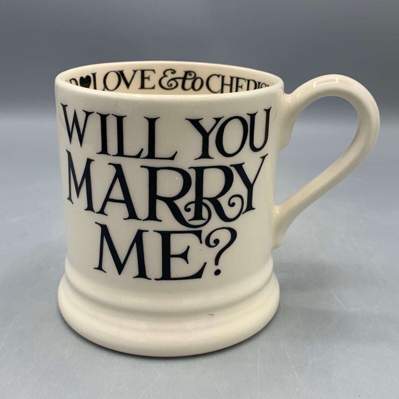 1/2 Pint Mug Black Toast Will You Marry Me