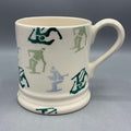 1/2 Pint Mug Skiing