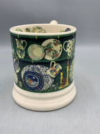 1/2 Pint Mug Green Christmas Dresser