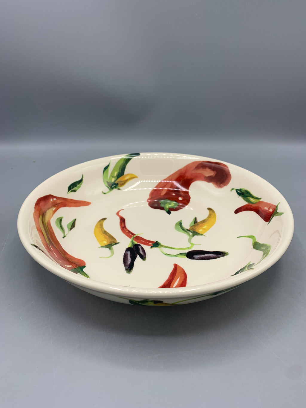 Medium Pasta Bowl Chillies