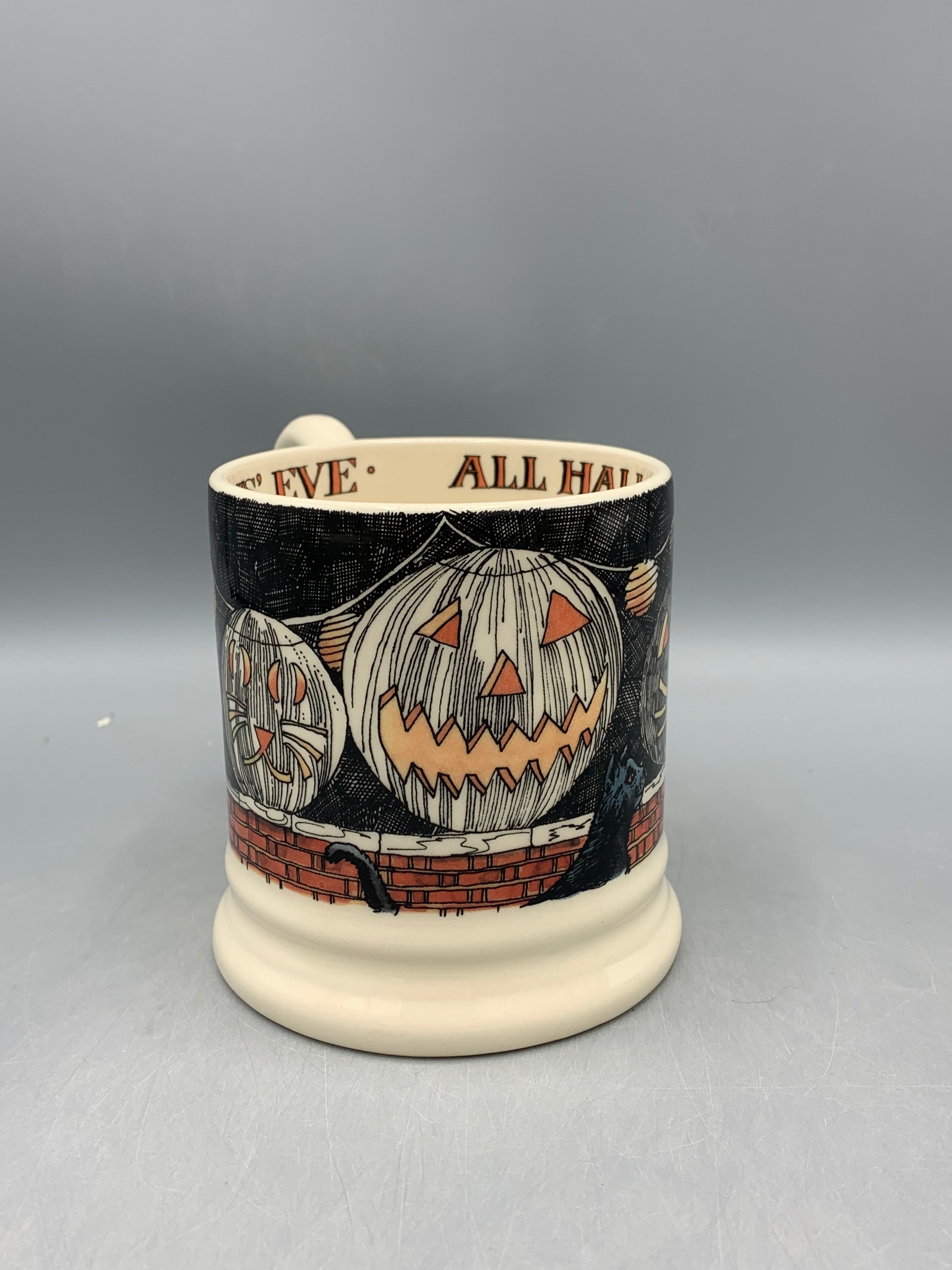 1/2 Pint Mug All Hallows Eve