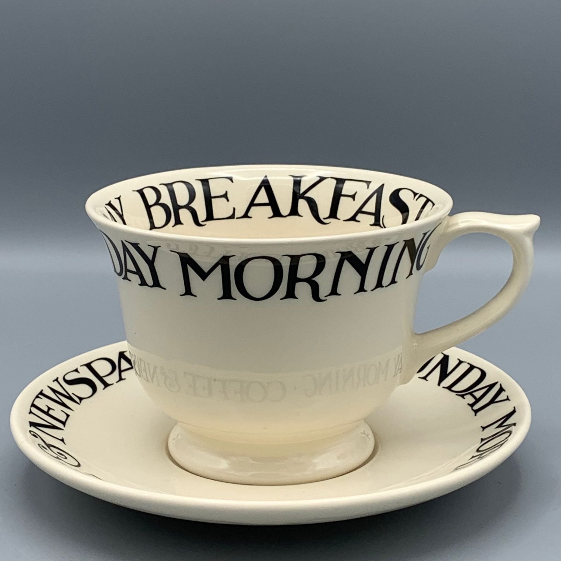 Large Teacup & Saucer Black Toast