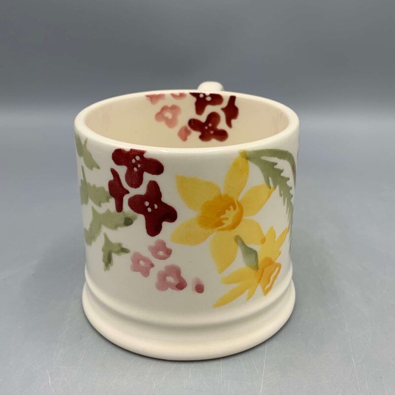Small Mug Wild Daffodils