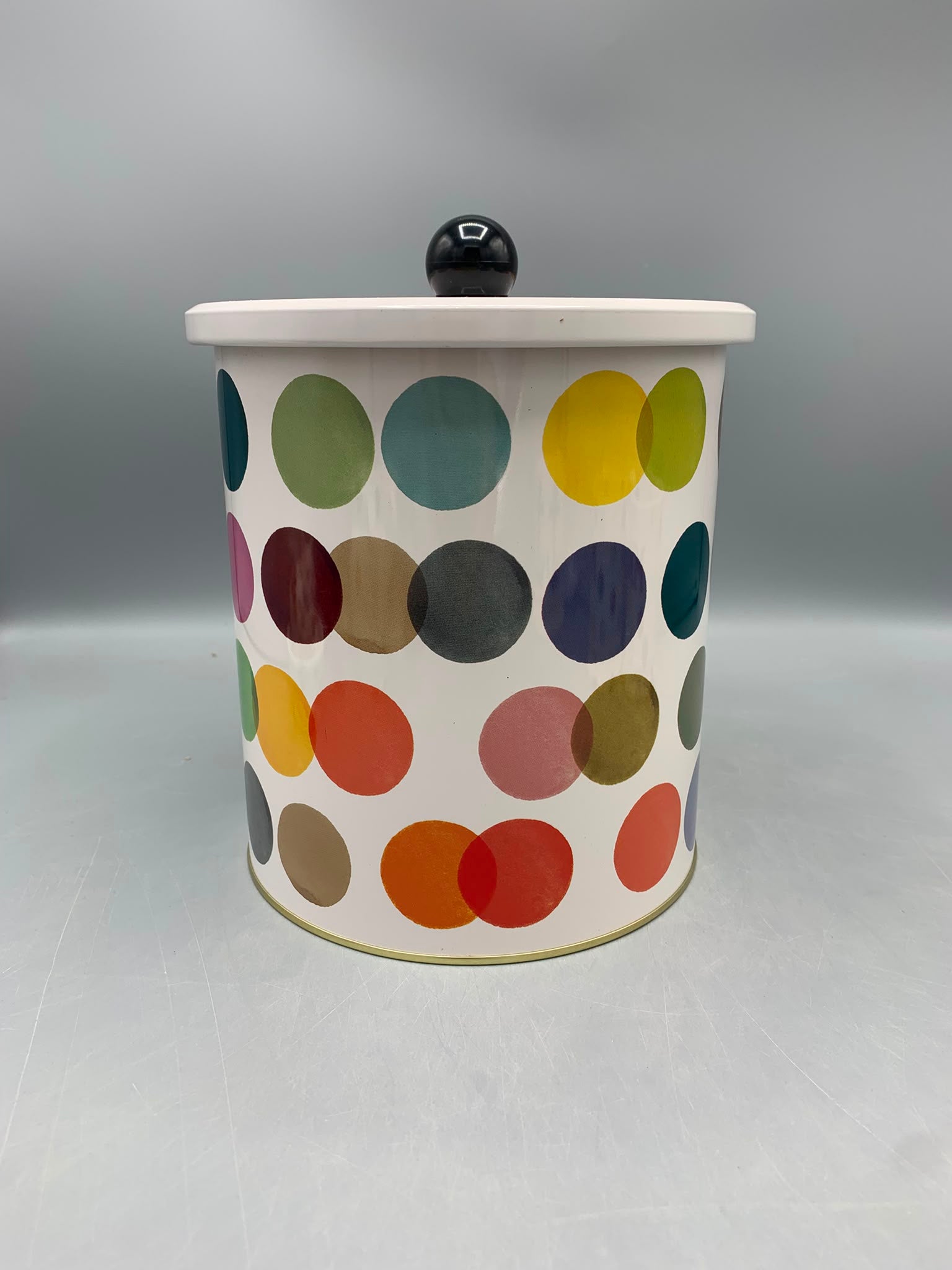 Tin Biscuit Barrel Color Palette