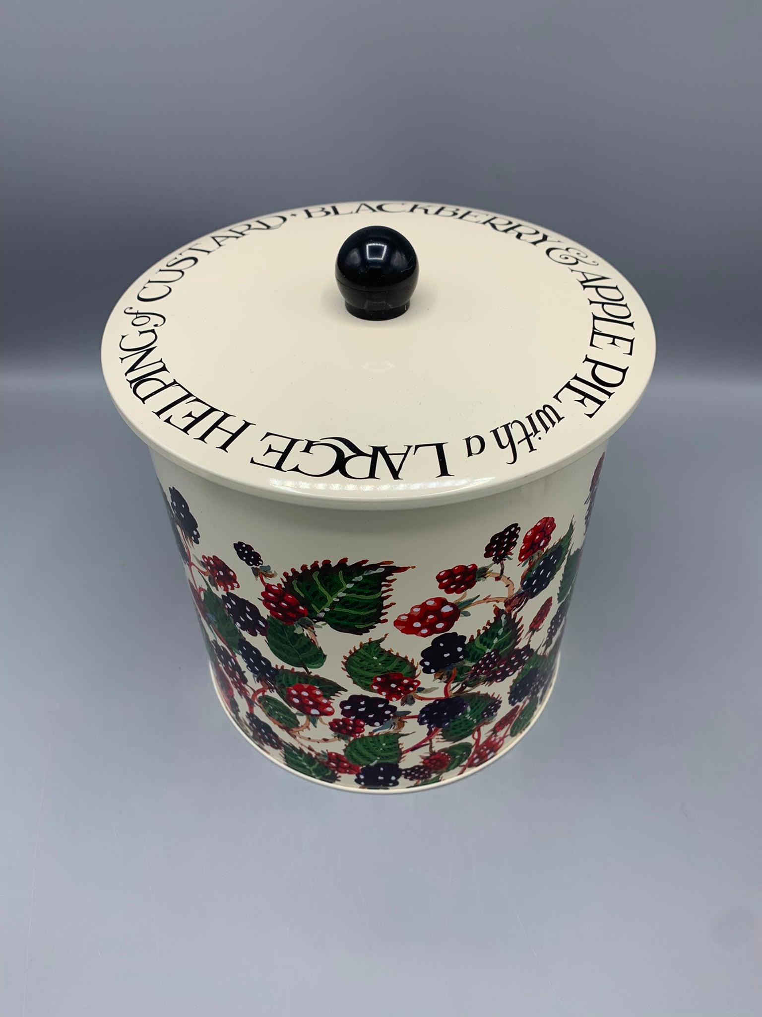 Tin Biscuit Barrel Blackberry