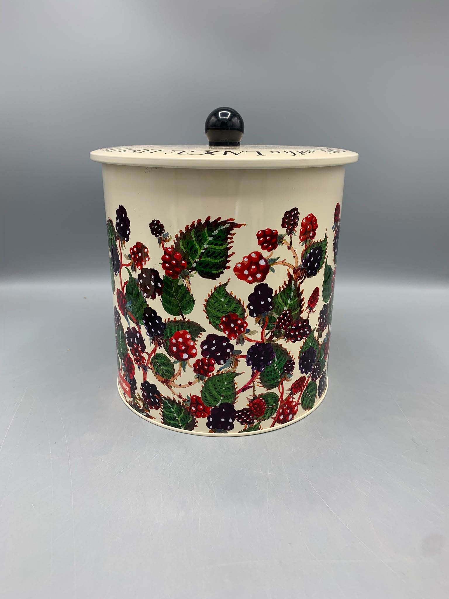 Tin Biscuit Barrel Blackberry