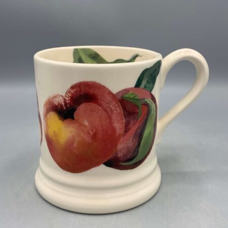 1/2 Pint Mug Peaches