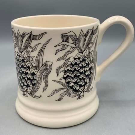 1/2 Pint Mug Pineapple